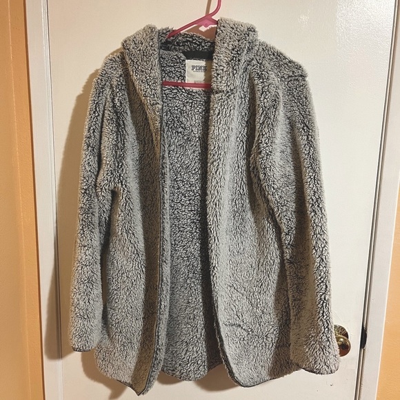 PINK fuzzy soft cardigan - Picture 3 of 4